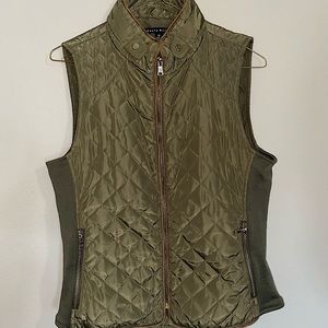 {HAUTE MONDE} Army Green Vest - Medium